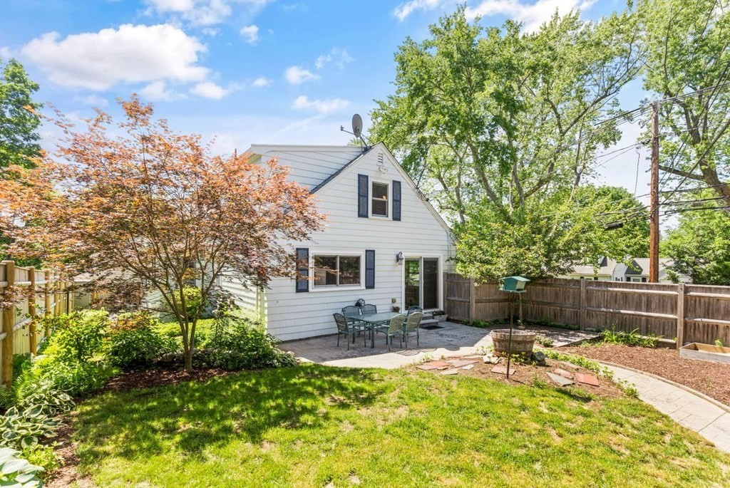 67 Simonds Road Lexington, MA 02420 - Photo 32 of 34