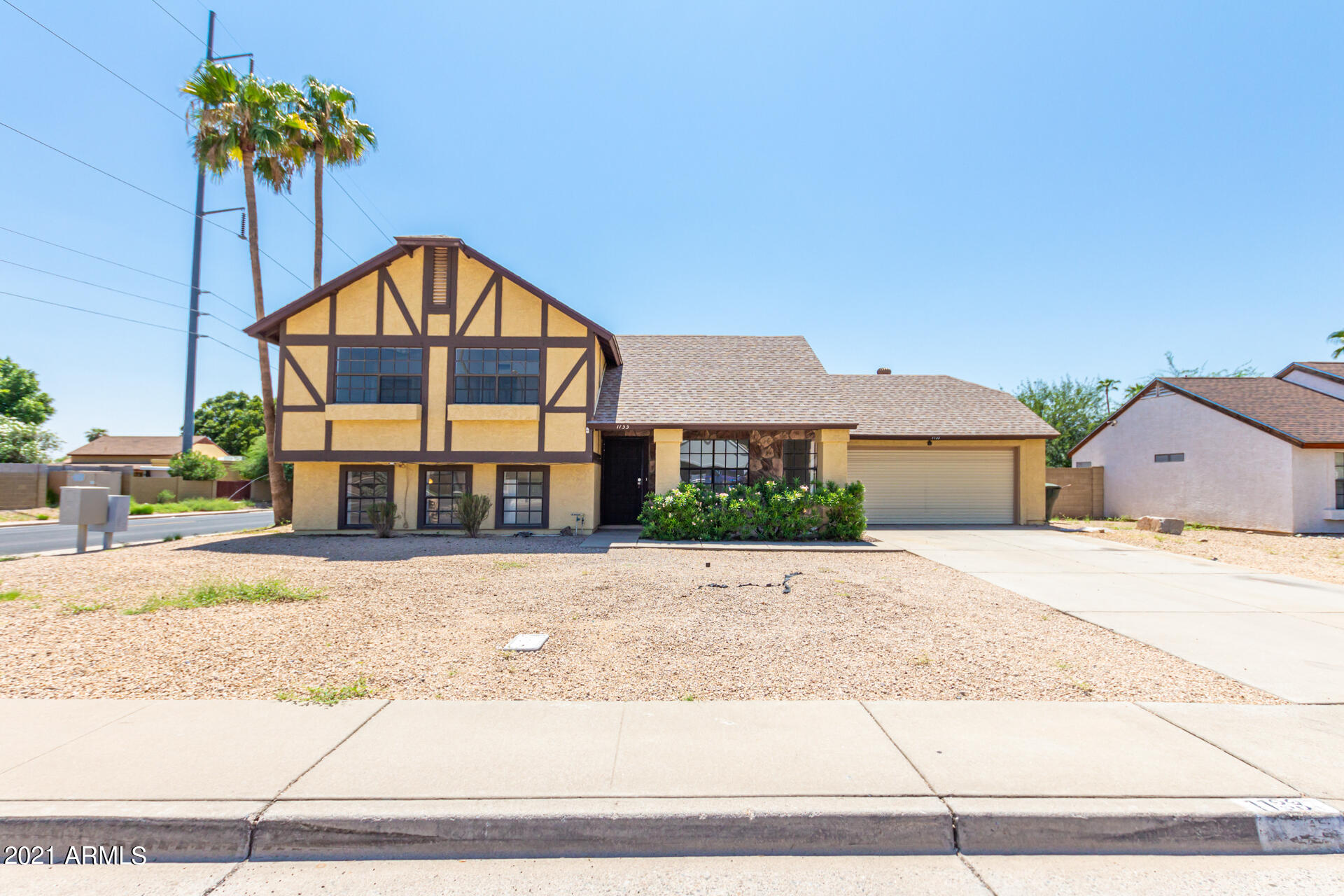 1133 East Utopia Road Phoenix, AZ 85024 - Photo 1 of 18 photo_01