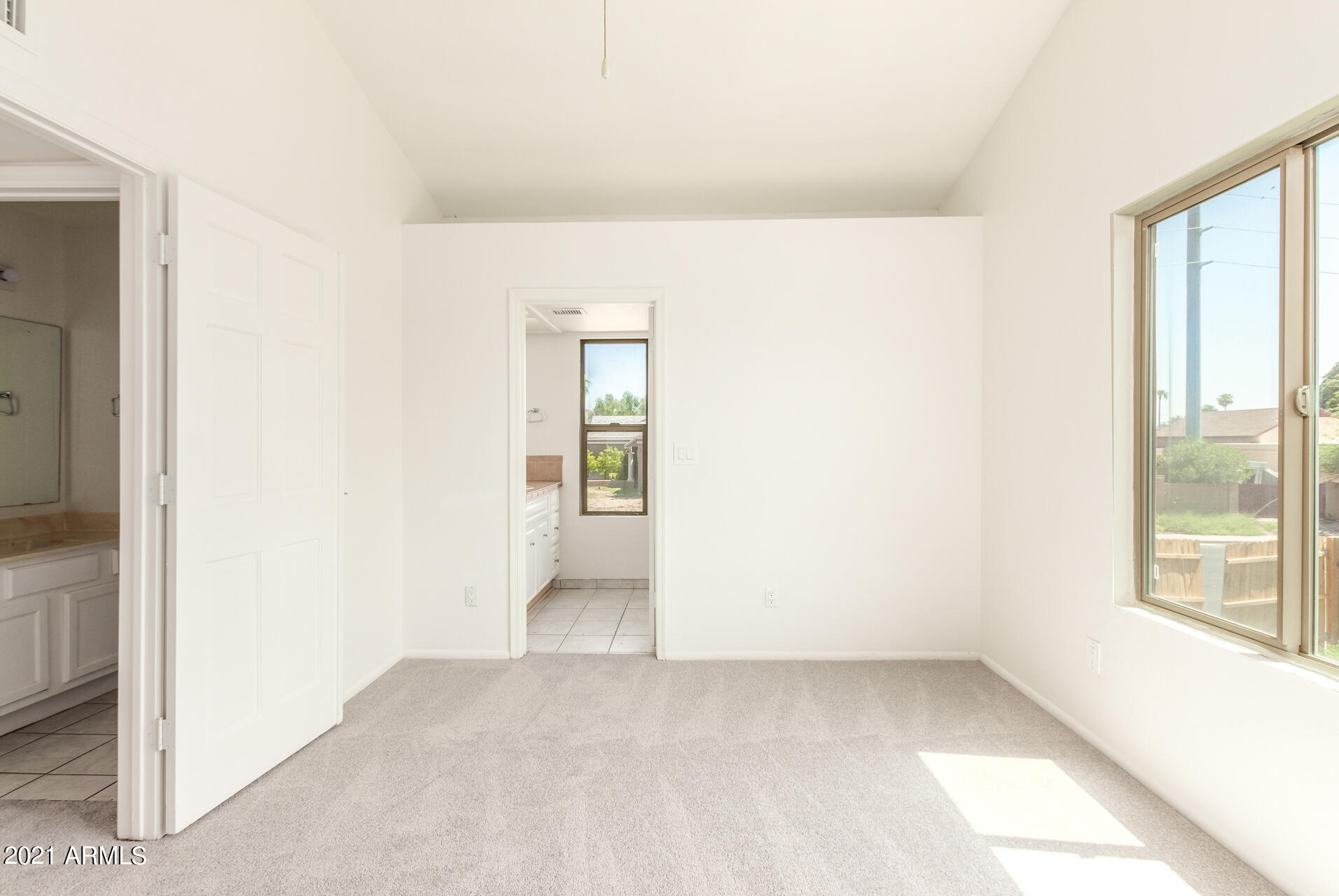 1133 East Utopia Road Phoenix, AZ 85024 - Photo 11 of 18 photo_11