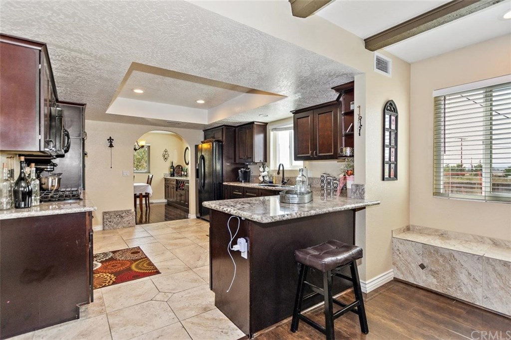 16110 Wintun Road Apple Valley, CA 92307 - Photo 15 of 61 Gallery Image 15