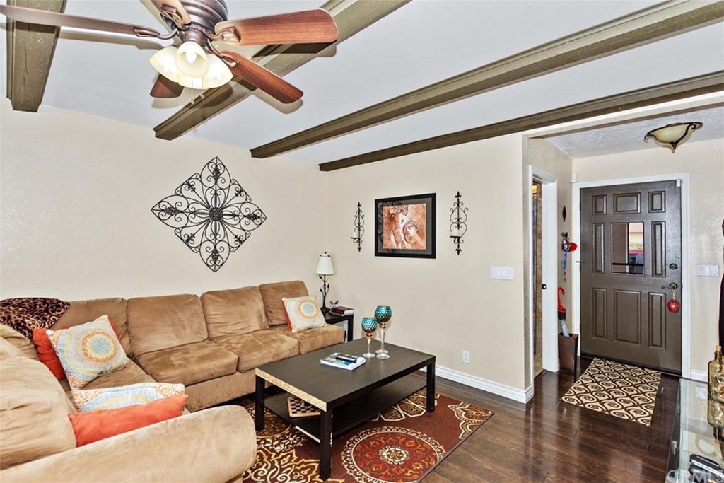 16110 Wintun Road Apple Valley, CA 92307 - Photo 3 of 61 Gallery Image 3