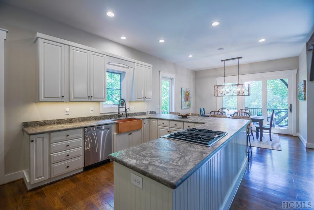 992 Found Forest Road Cashiers, NC 28717 - Photo 7 of 39 Gallery Image 7
