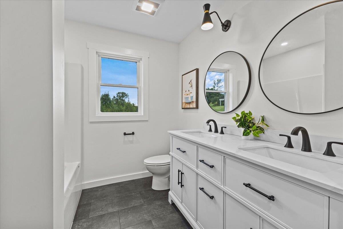 117 Allen Road Grand Isle, VT 05458 - Photo 16 of 28 Gallery Image 16