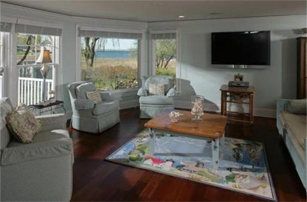 45 Bel Air Road Hingham, MA 02043 - Photo 4 of 19 Gallery Image 4