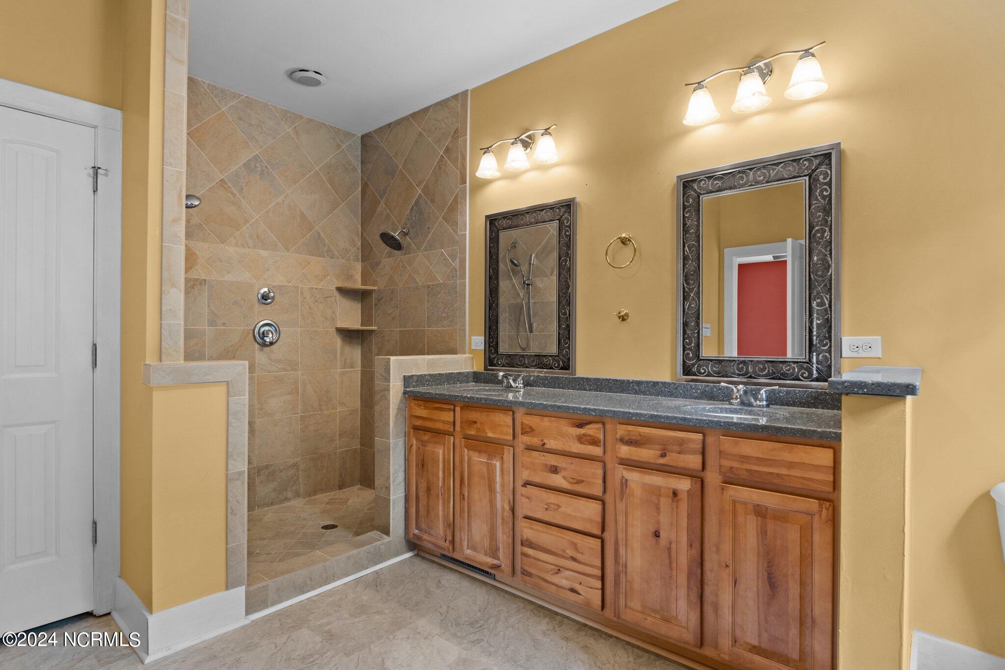 555 Eagle Road Newport, NC 28570 - Photo 18 of 57 MASTER BATH ON FIRST FLOOR