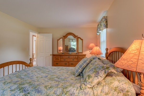 34 Charles Street Georgetown, MA 01833 - Photo 15 of 29 Gallery Image 15