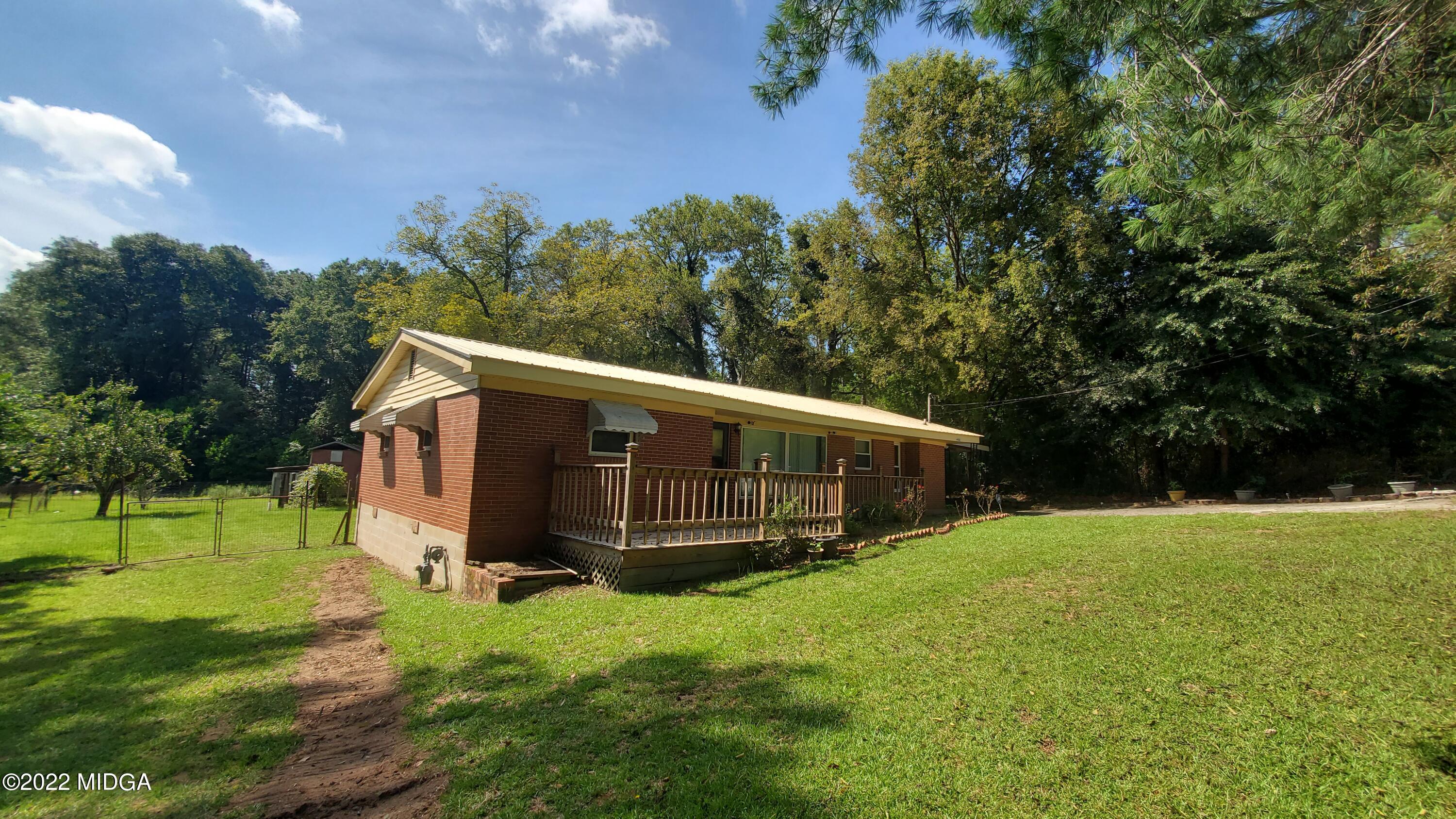 4061 Irwinton Road Macon, GA 31217 - Photo 27 of 46 20220906_111714