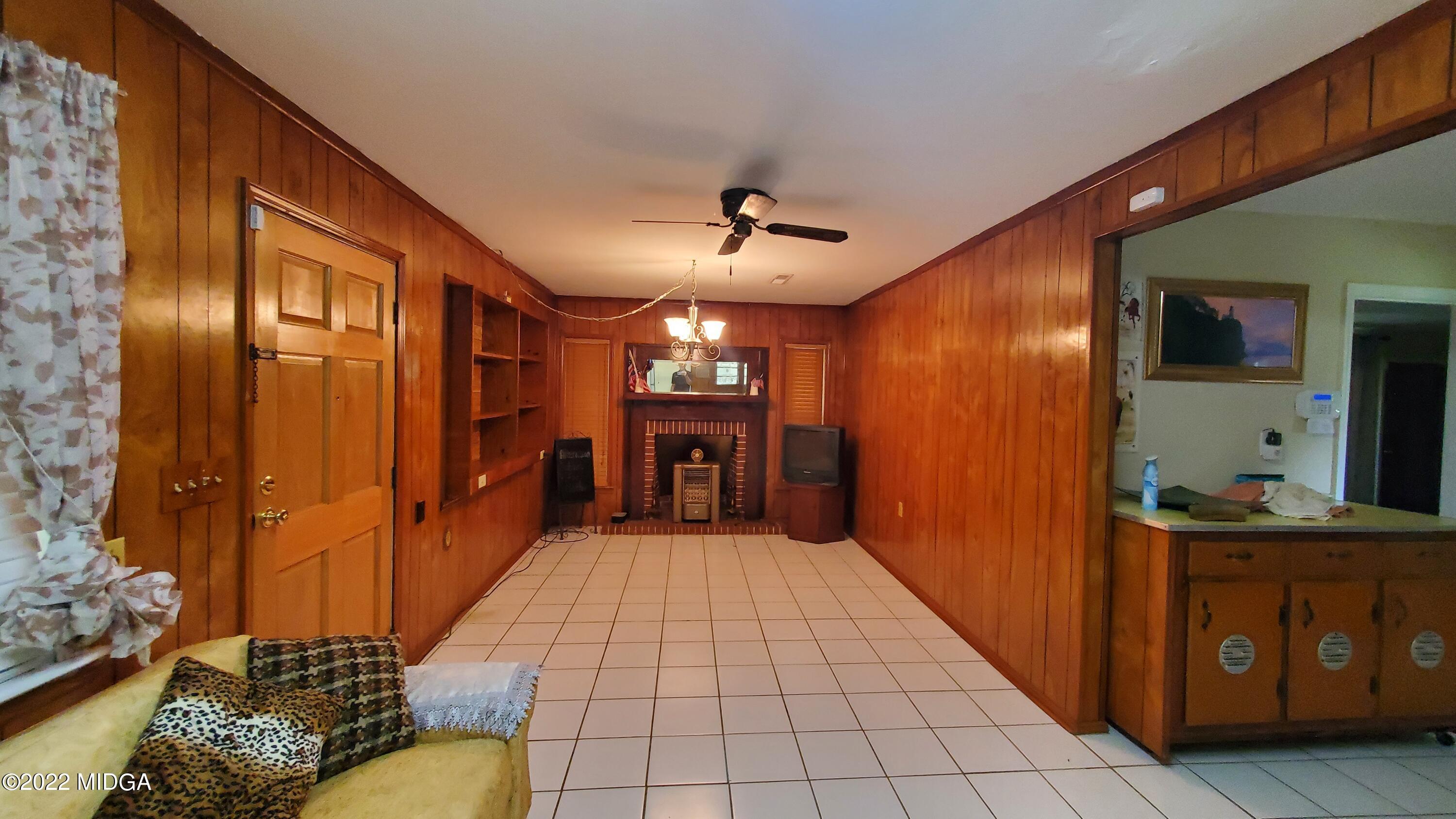 4061 Irwinton Road Macon, GA 31217 - Photo 30 of 46 20220906_113122