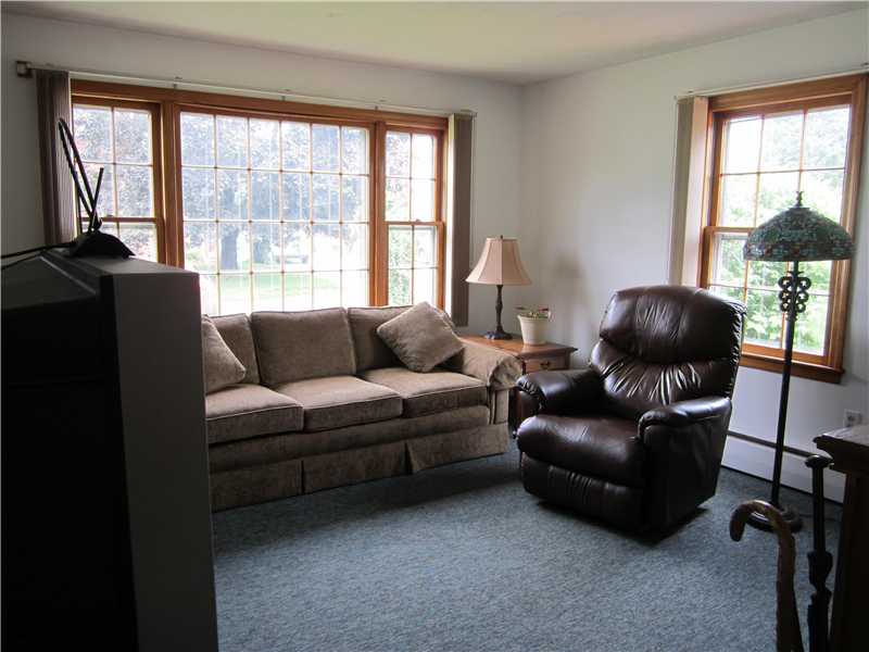163 Kickemuit Road Warren, RI 02885 - Photo 14 of 21 Living Room.