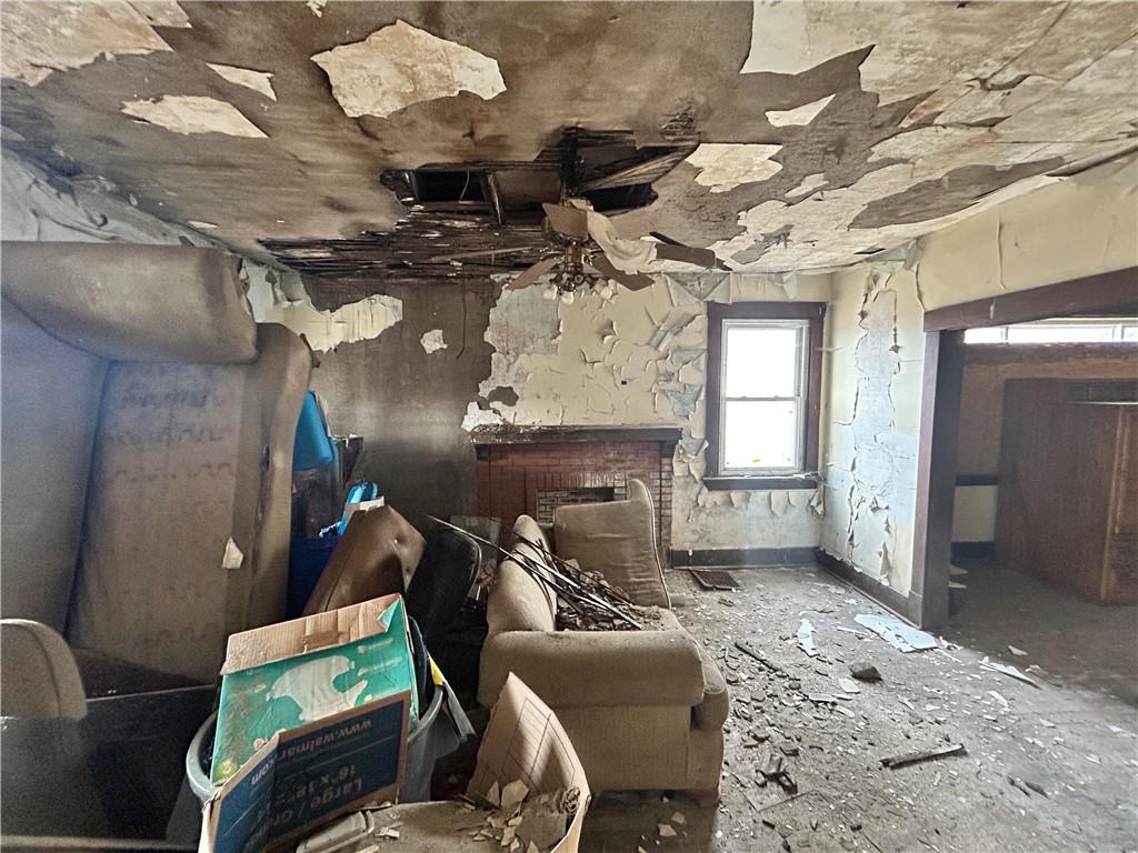 553 Price Avenue Braddock, PA 15104 - Photo 5 of 15 a room with furniture