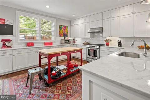 $899,900 | 5814 5th Street Northwest, Washington, DC 20011
