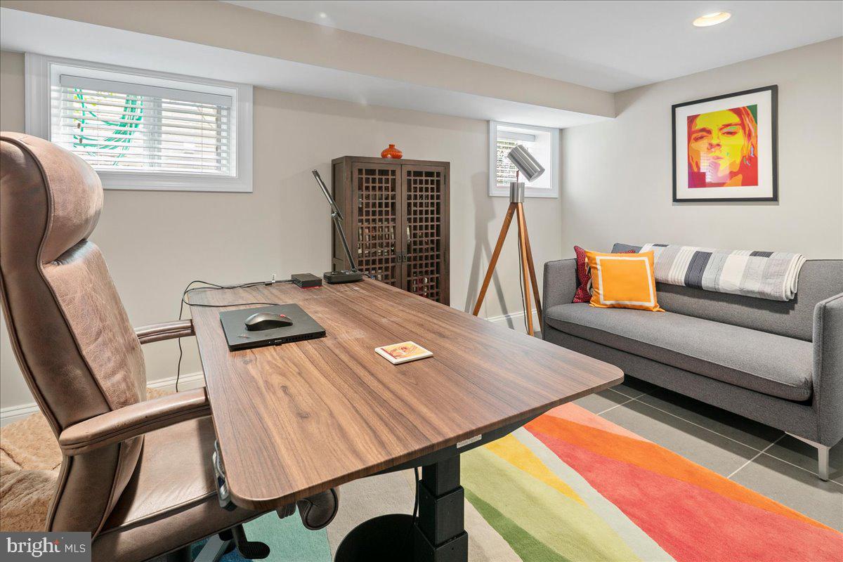 5814 5th Street Northwest Washington, DC 20011 - Photo 41 of 53 Perfect office or guest room