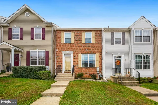 $2,799 | 1119 Pennywort Circle, Sykesville, MD 21784