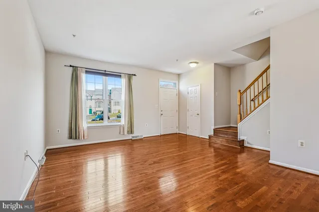 $2,799 | 1119 Pennywort Circle, Sykesville, MD 21784