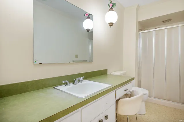 $239,900 | 408 South Harvey Road, Muncie, IN 47304