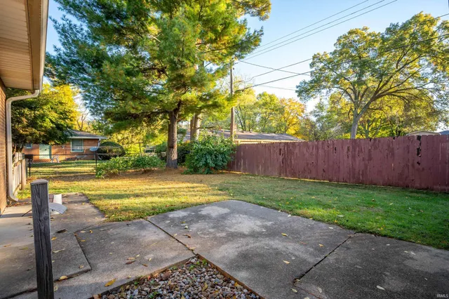 $239,900 | 408 South Harvey Road, Muncie, IN 47304