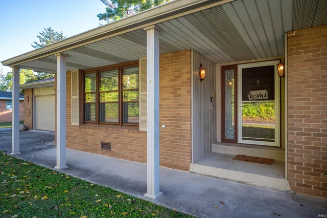 $239,900 | 408 South Harvey Road, Muncie, IN 47304