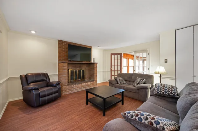 $239,900 | 408 South Harvey Road, Muncie, IN 47304