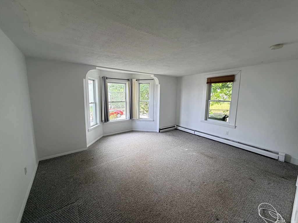 55 Rice Street Marlborough, MA 01752 - Photo 8 of 21