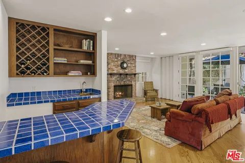 $5,995,000 | 415 21st Street, Santa Monica, CA 90402