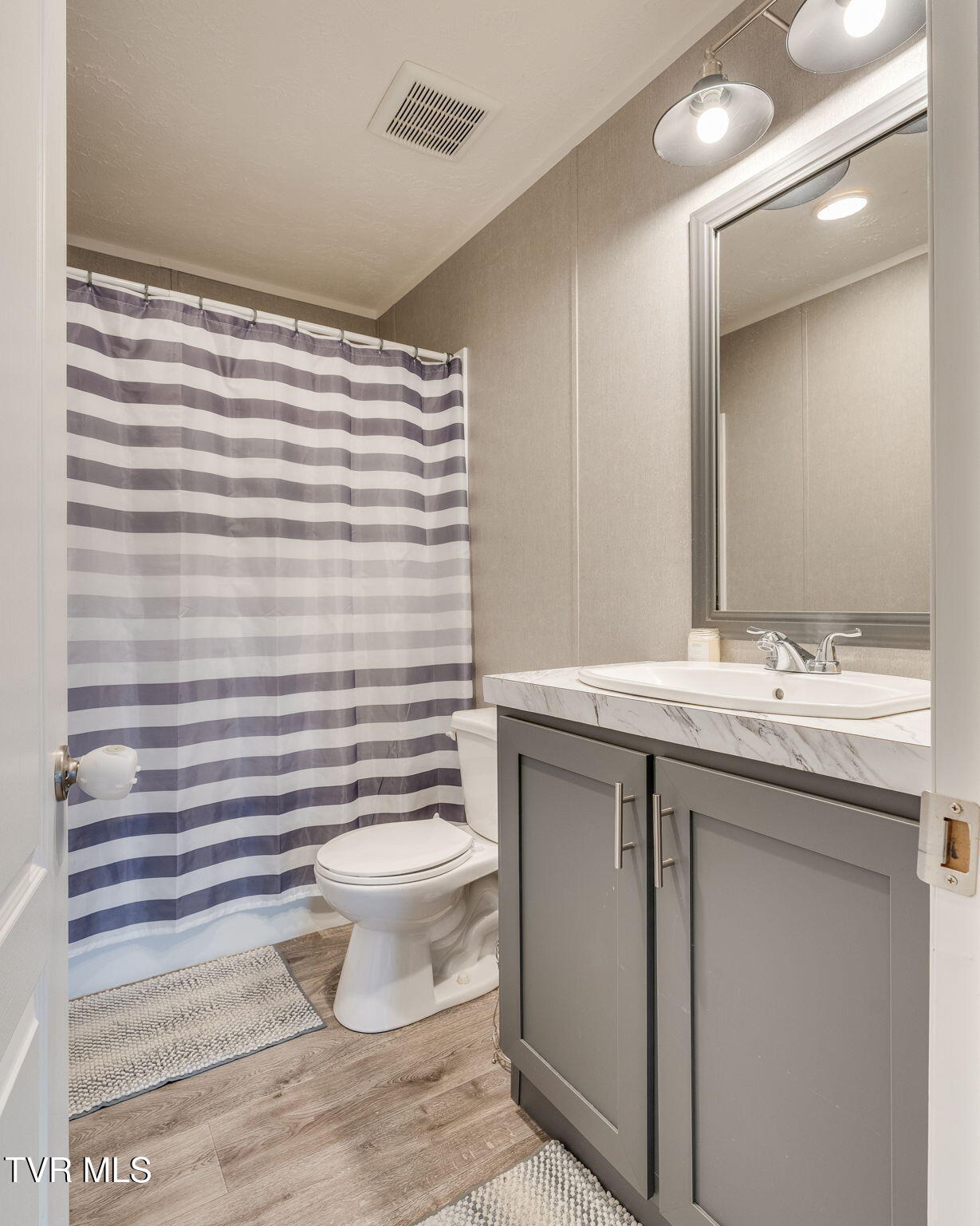 593 Summerville Road Kingsport, TN 37663 - Photo 23 of 30 023