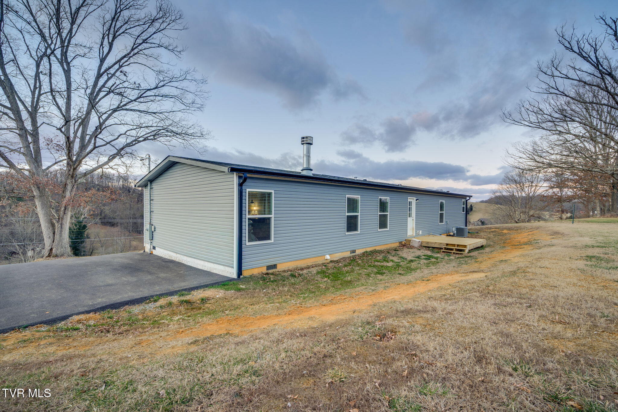 593 Summerville Road Kingsport, TN 37663 - Photo 30 of 30 030