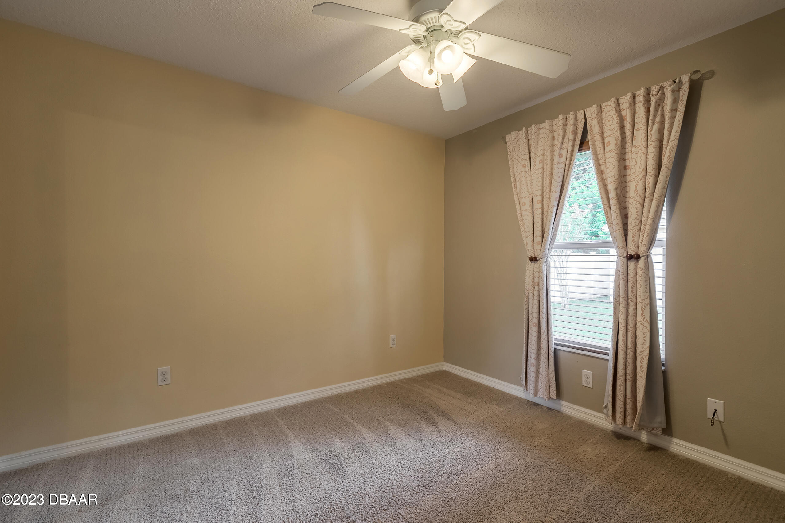 3204 Unity Tree Drive Edgewater, FL 32141 - Photo 16 of 35 3204-17