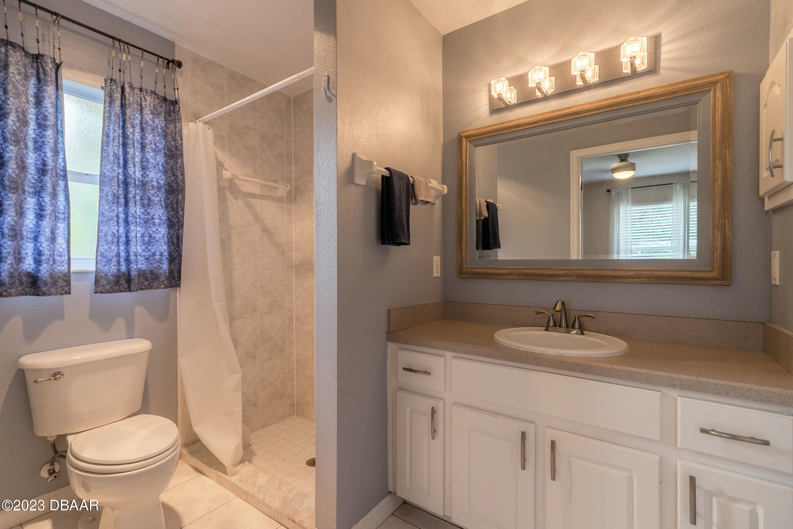 3204 Unity Tree Drive Edgewater, FL 32141 - Photo 20 of 35 3204-21