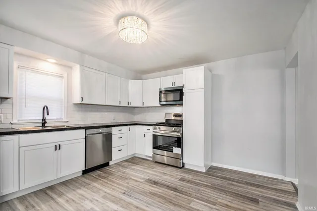 $258,900 | 115 Virginia Street, Mishawaka, IN 46544