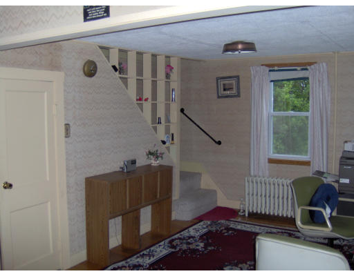 117 Whitehall Road Amesbury, MA 01913 - Photo 8 of 8 Gallery Image 8