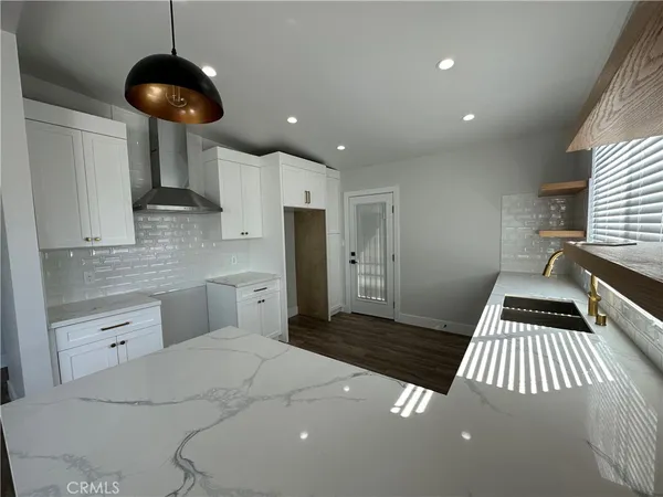 $2,995 | 11248 Woodruff Avenue, Downey, CA 90241