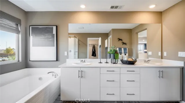 $766,835 | 2392 Peach Tree Lane, Perris, CA 92570