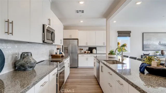 $766,835 | 2392 Peach Tree Lane, Perris, CA 92570