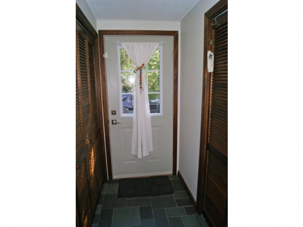 488 Royalston Road Fitzwilliam, NH 03447 - Photo 4 of 29