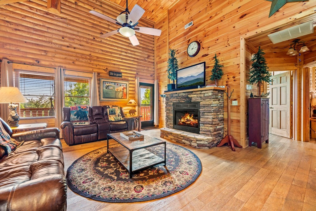 3256 Grouse Ridge Lane Sevierville, TN 37862 - Photo 14 of 63 Gallery Image 14