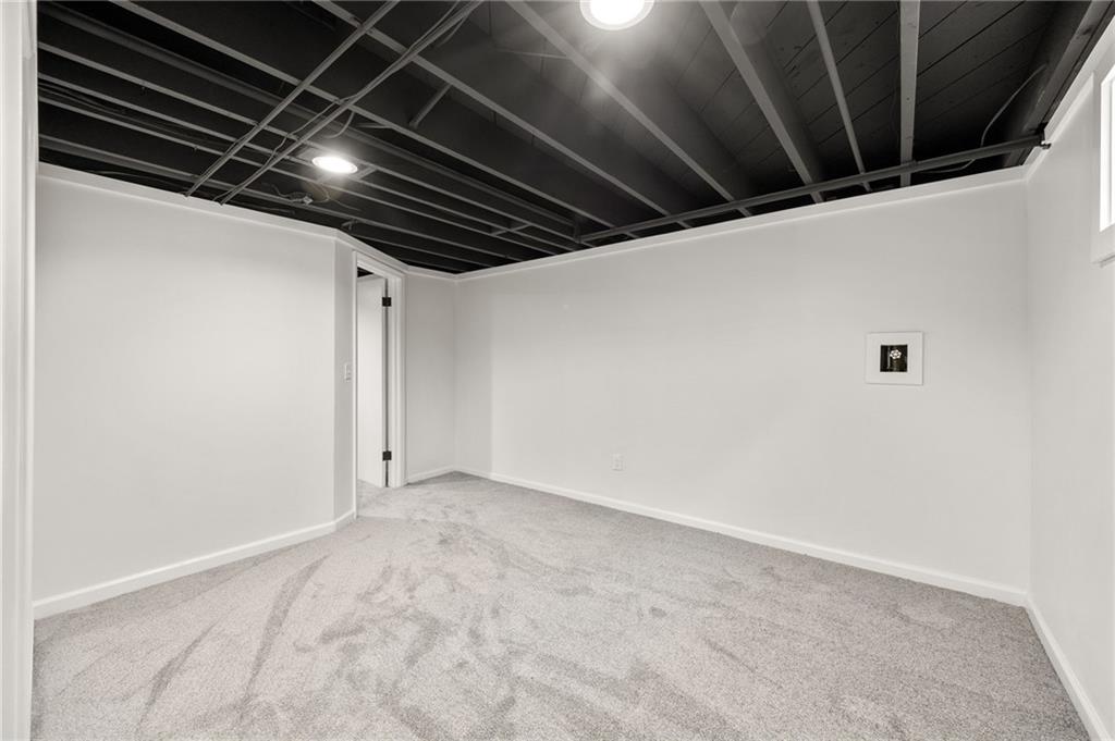 709 Southwest 7 Street Lee's Summit, MO 64081 - Photo 35 of 46