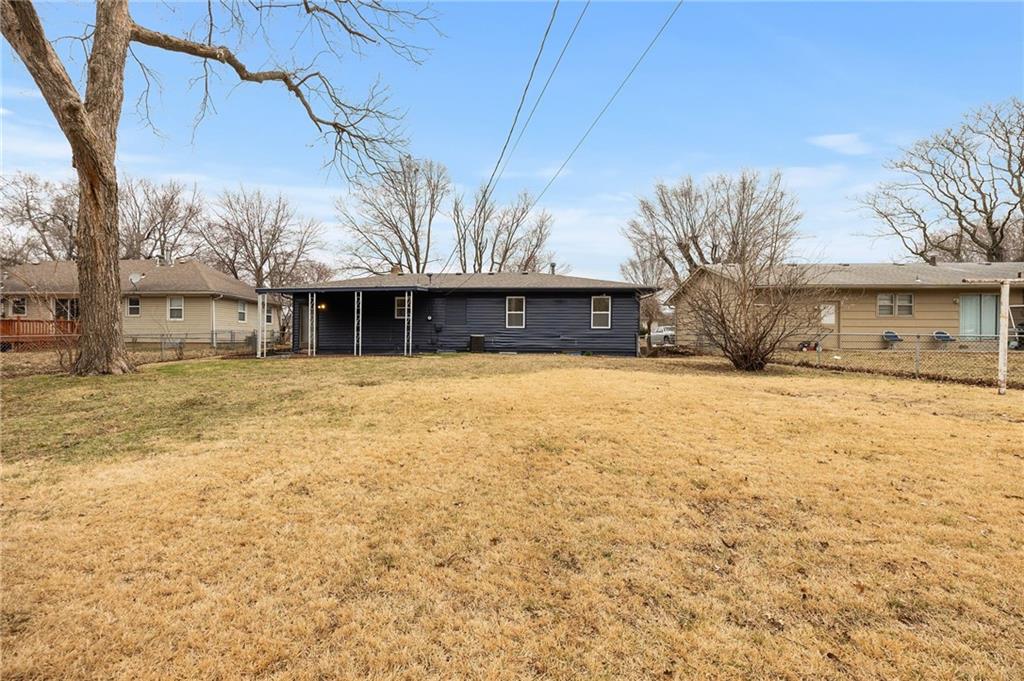 709 Southwest 7 Street Lee's Summit, MO 64081 - Photo 41 of 46