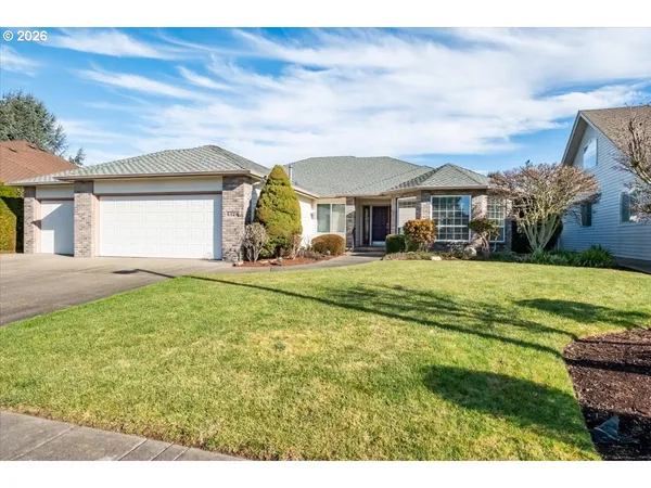 $679,900 | 6526 Hogan Drive North, Keizer, OR 97303