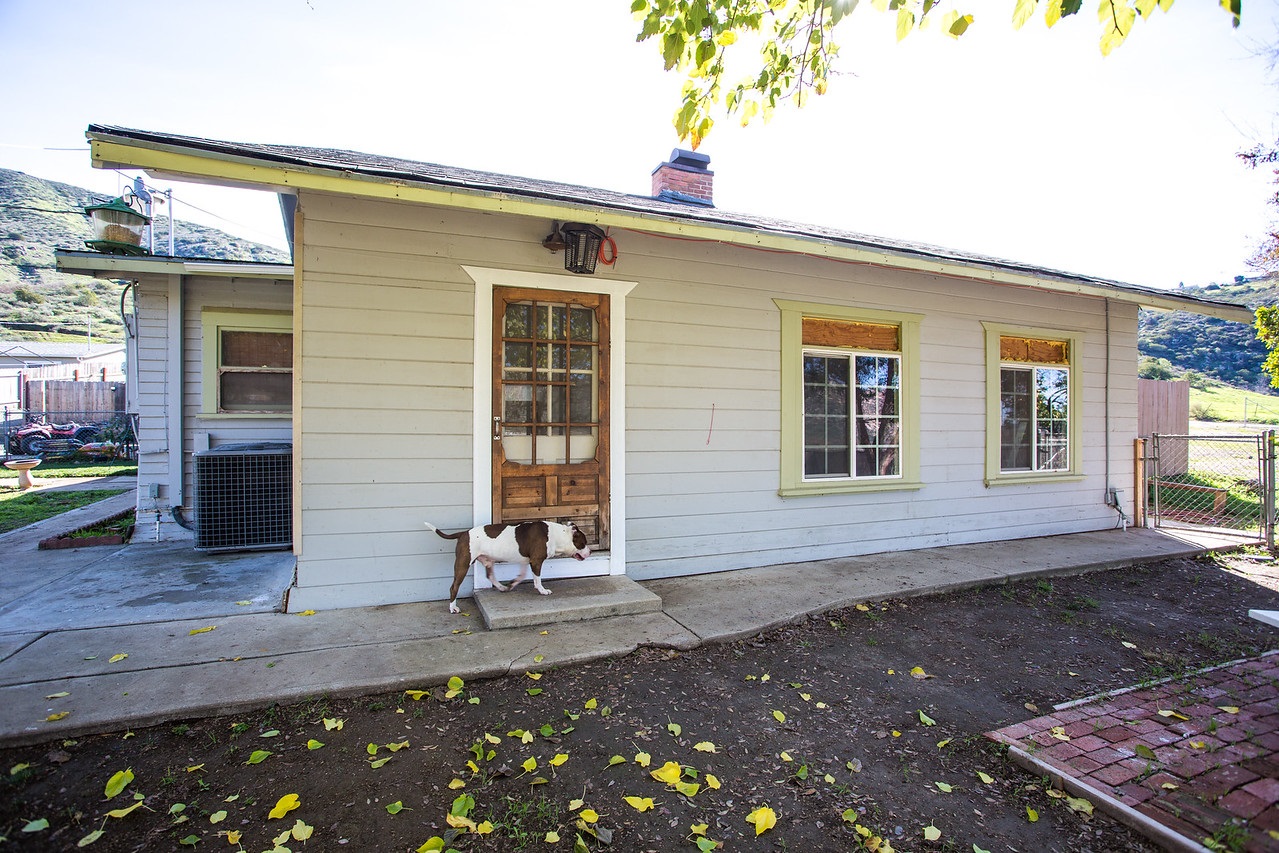 15205 El Monte Road Lakeside, CA 92040 - Photo 2 of 25
