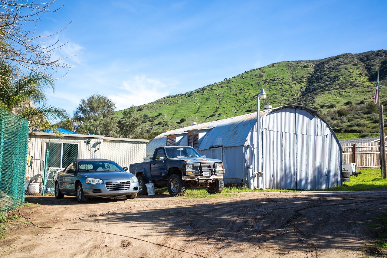 15205 El Monte Road Lakeside, CA 92040 - Photo 17 of 25 700 square food Quonset hut.