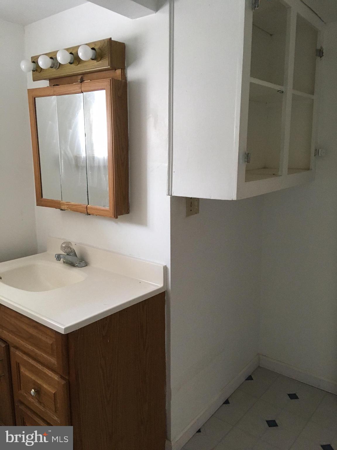 4 North Limerick Road Royersford, PA 19468 - Photo 16 of 24 Bathoom view 2