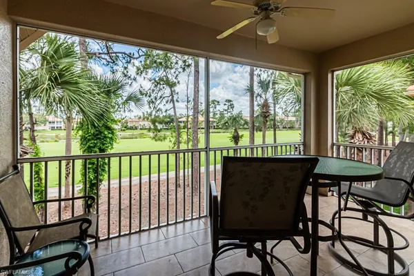 $405,000 | 3977 Bishopwood Court East, Unit 206, Naples, FL 34114