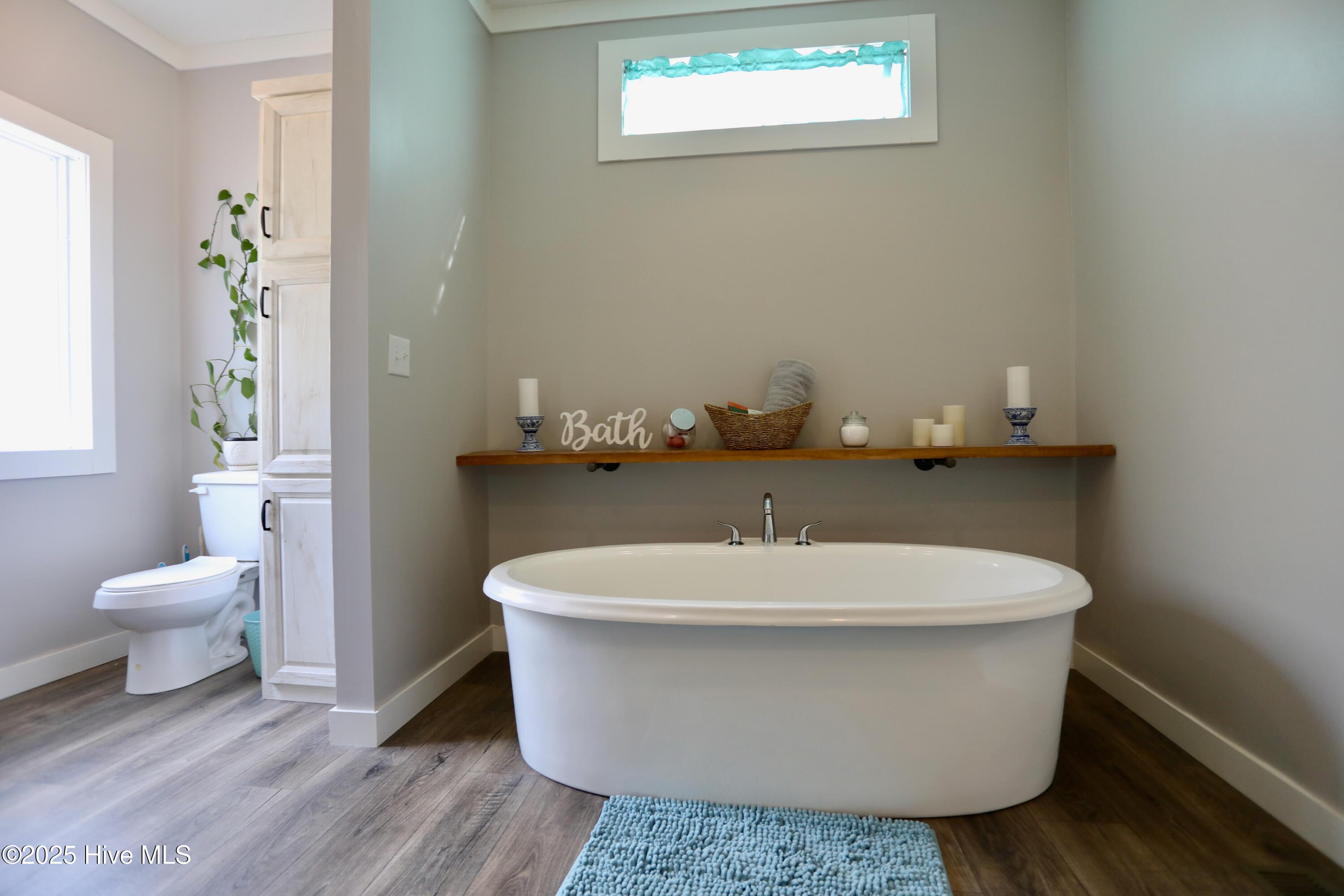 151 Grant Road Vass, NC 28394 - Photo 23 of 41 MBR Soaking Tub