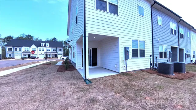 $2,299 | 9645 Munsing Drive, Charlotte, NC 28269