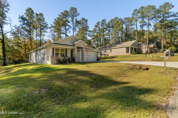 $285,000 | 29 Vermont Drive, Petal, MS 39465