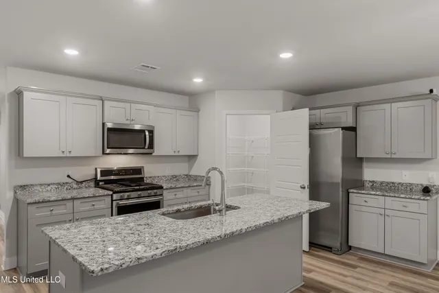 $289,000 | 29 Vermont Drive, Petal, MS 39465