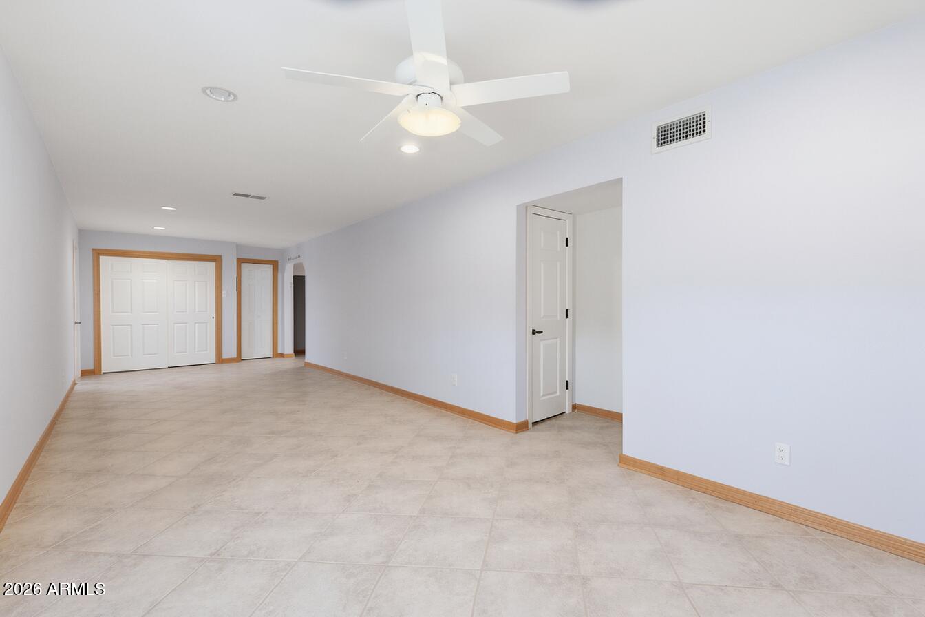 321 East Campbell Road Chandler, AZ 85225 - Photo 8 of 43 Front Entryway