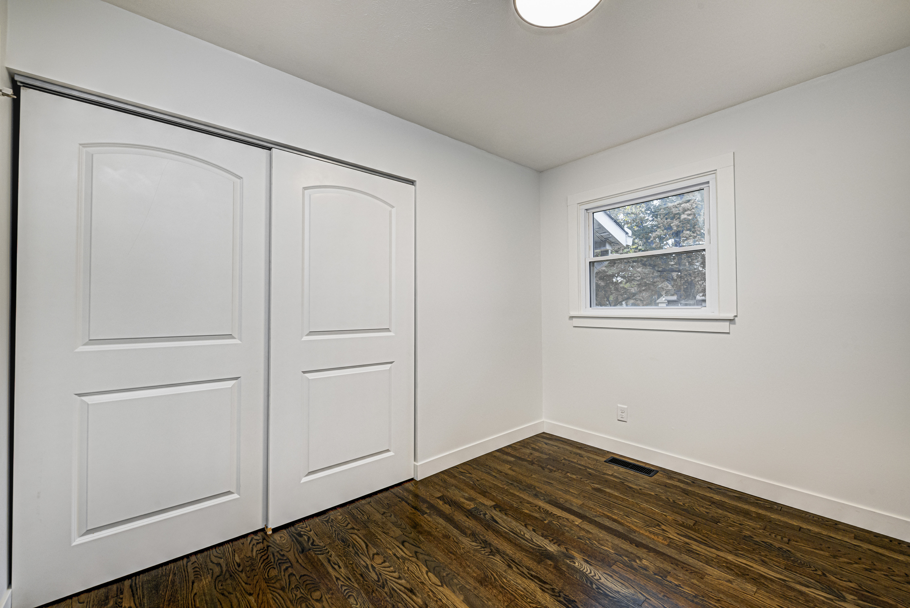 7845 Melbourne Road Indianapolis, IN 46268 - Photo 29 of 39
