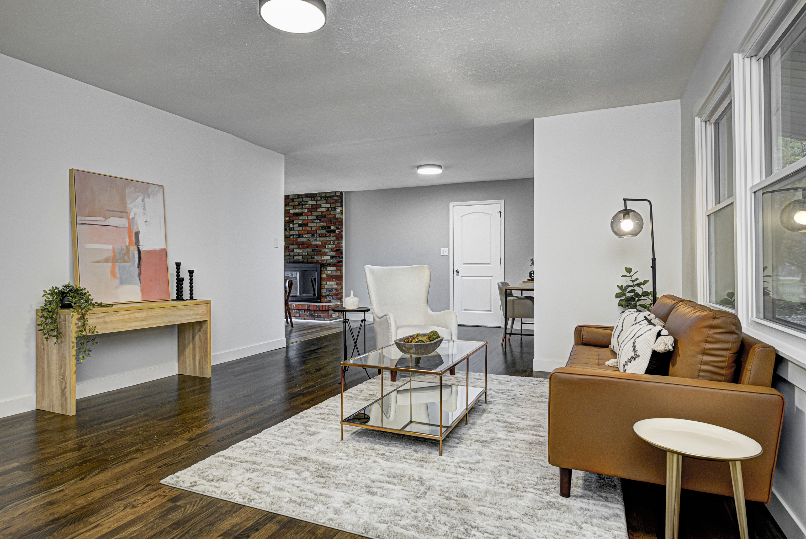 7845 Melbourne Road Indianapolis, IN 46268 - Photo 3 of 39