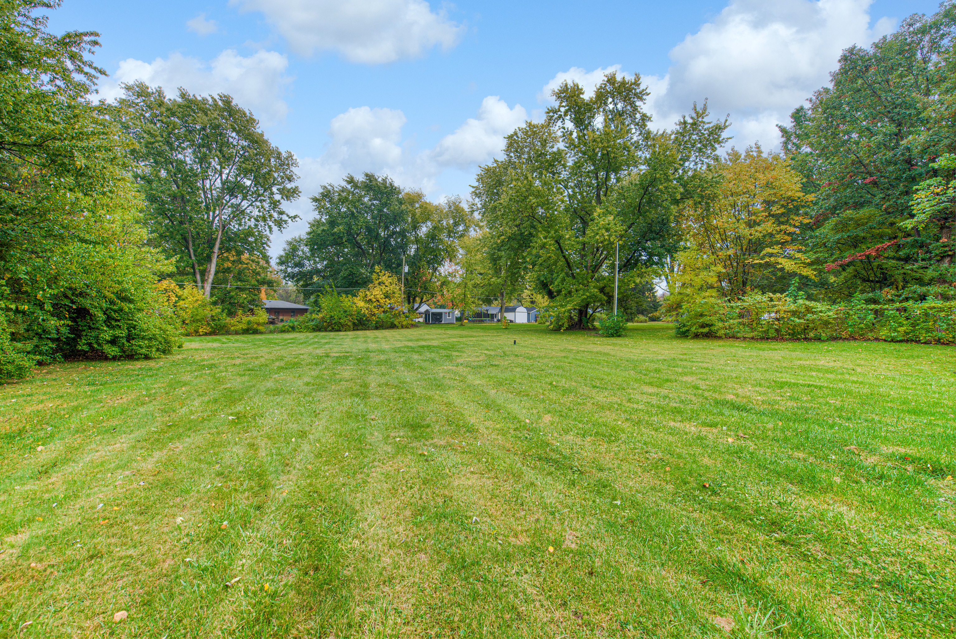 7845 Melbourne Road Indianapolis, IN 46268 - Photo 36 of 39